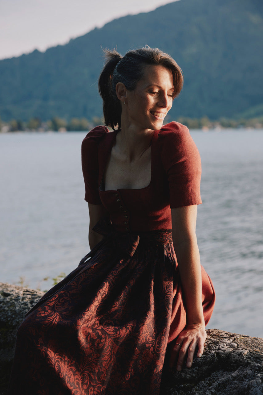Dirndl Hanni, rot