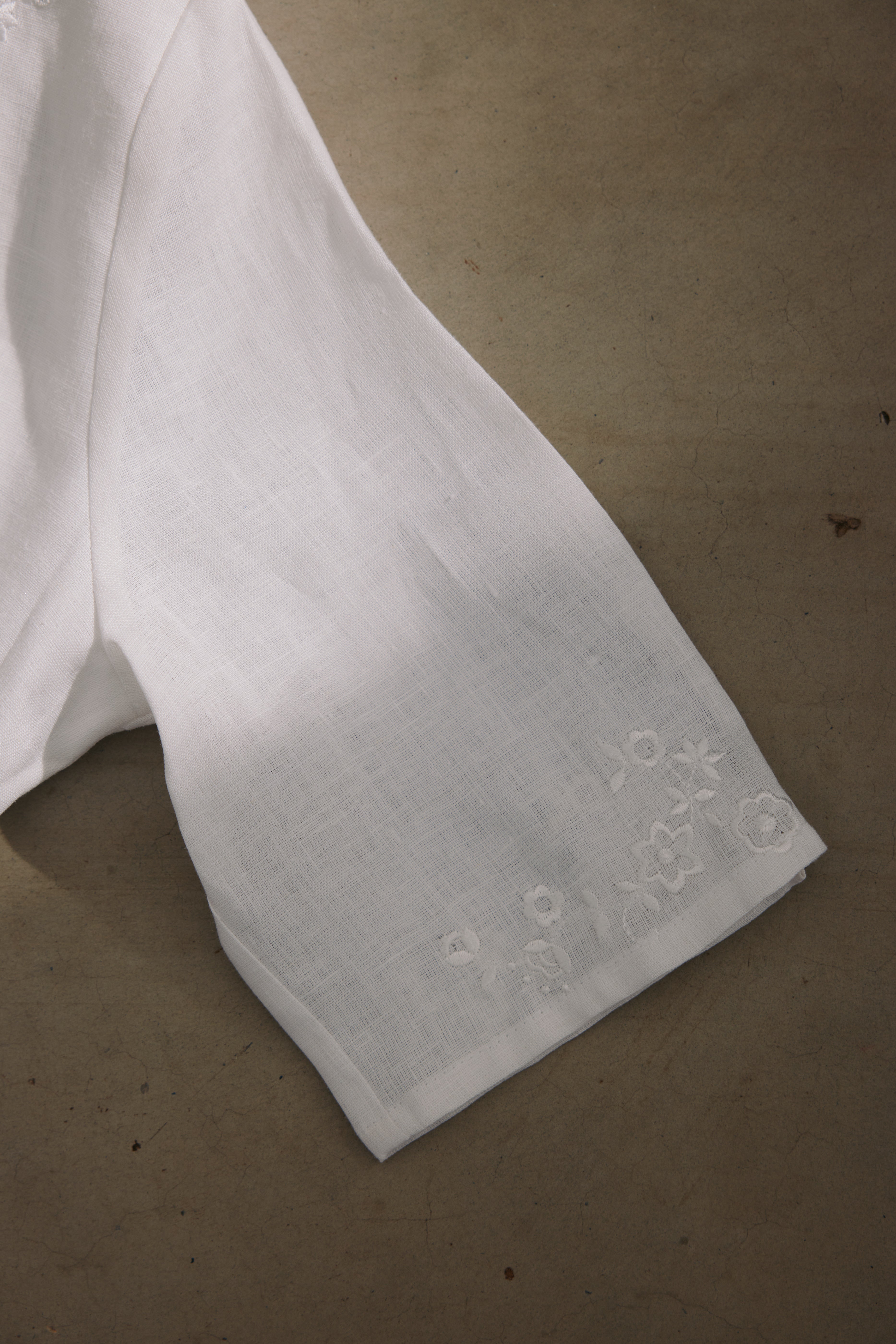 Dirndlbluse Tabea, weiß