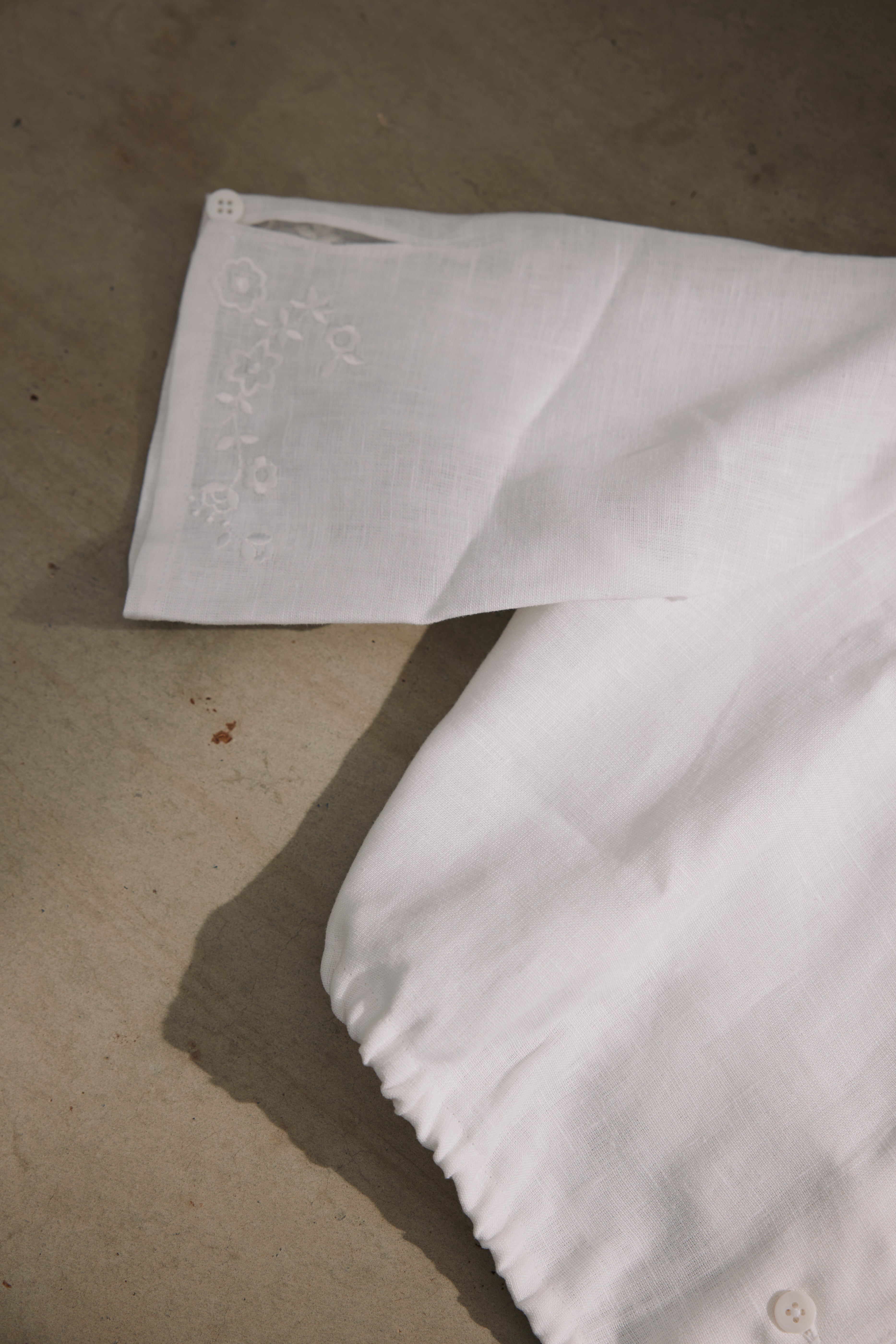 Dirndlbluse Tabea, weiß