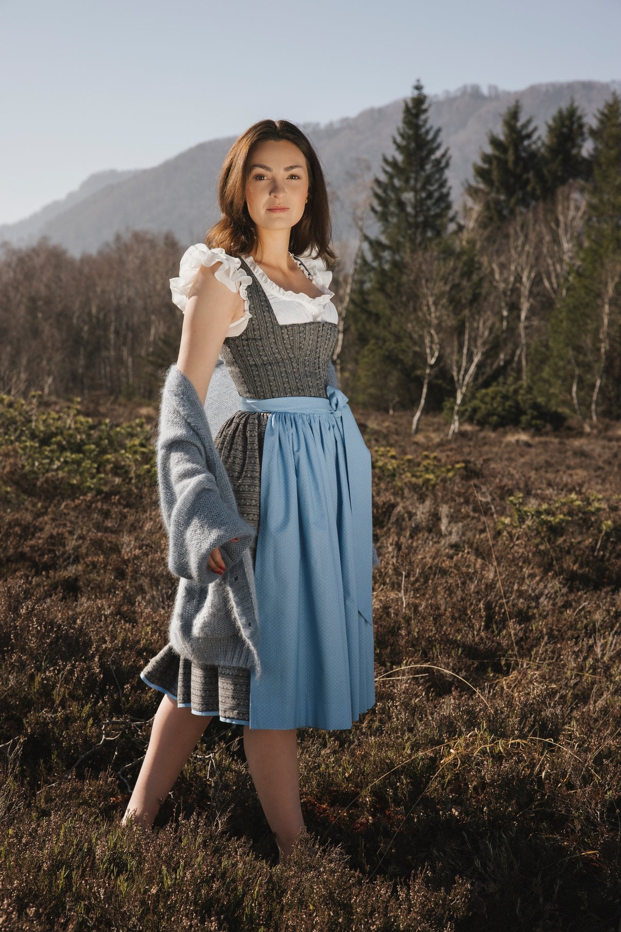 Dirndl Leni, grau gemustert