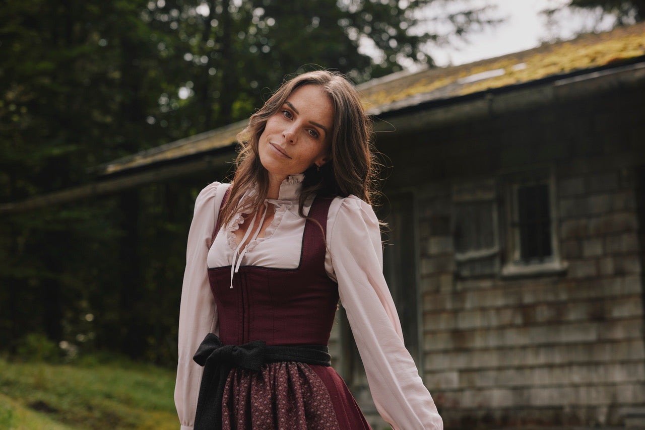 Dirndl Lydia, bordeaux
