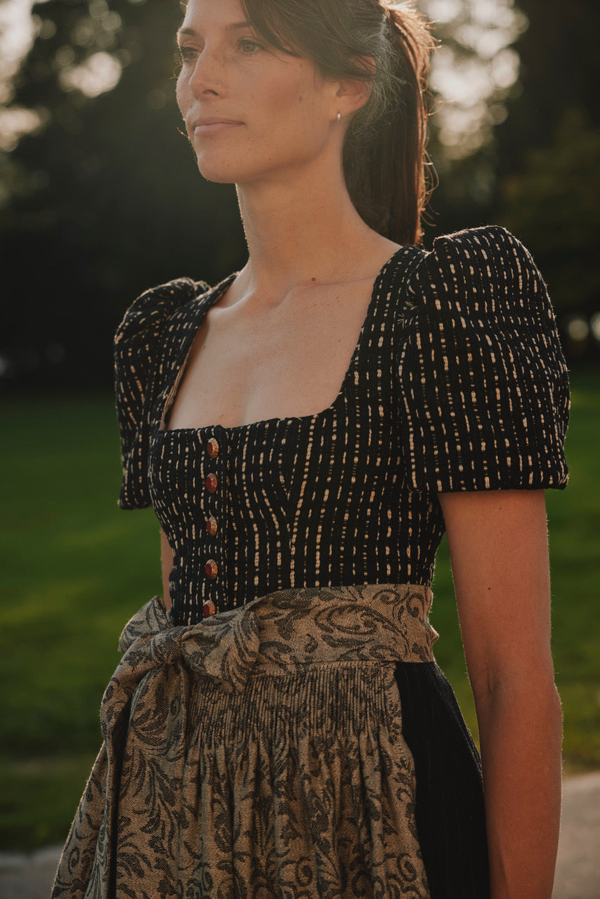 Dirndl Lorle, schwarz/sand
