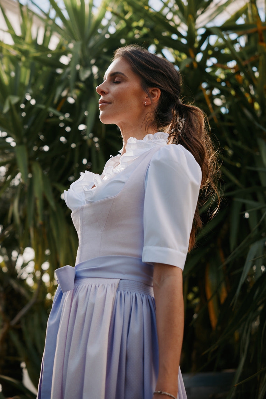 Dirndl Katharina flieder Bild 4
