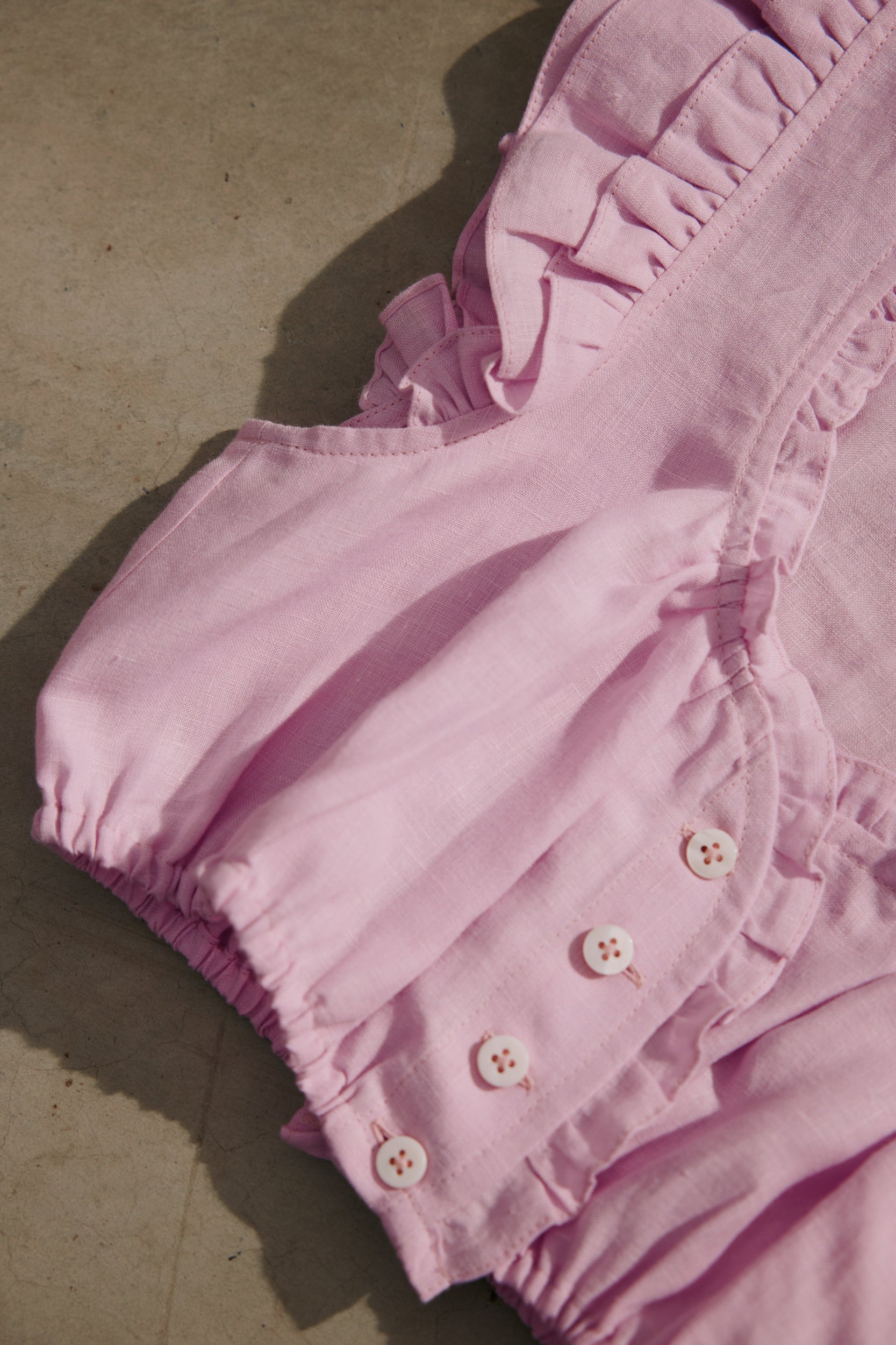 Dirndlbluse Tilda rosa Leinen Bild 7