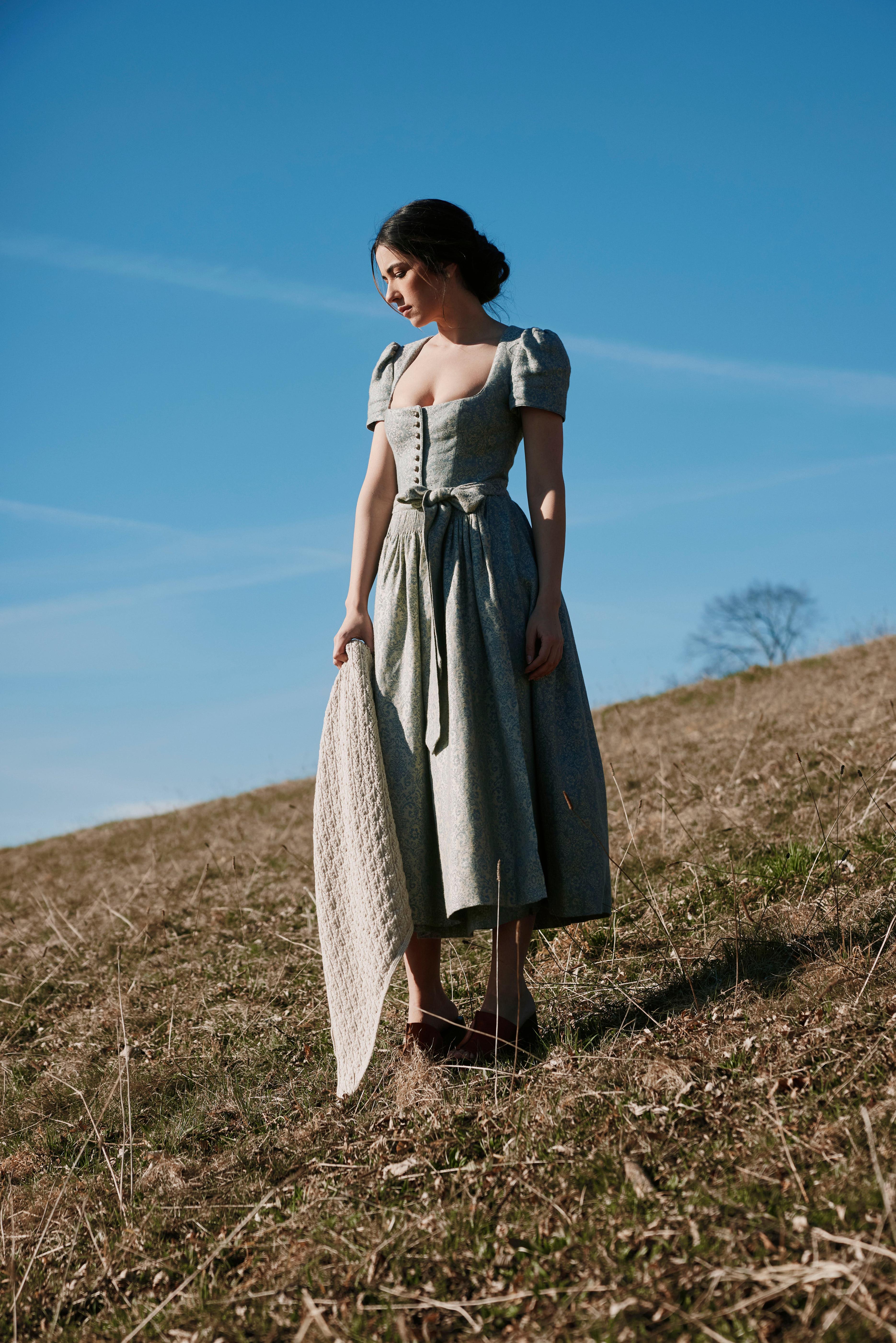 Dirndl Tessa, Gottseidank