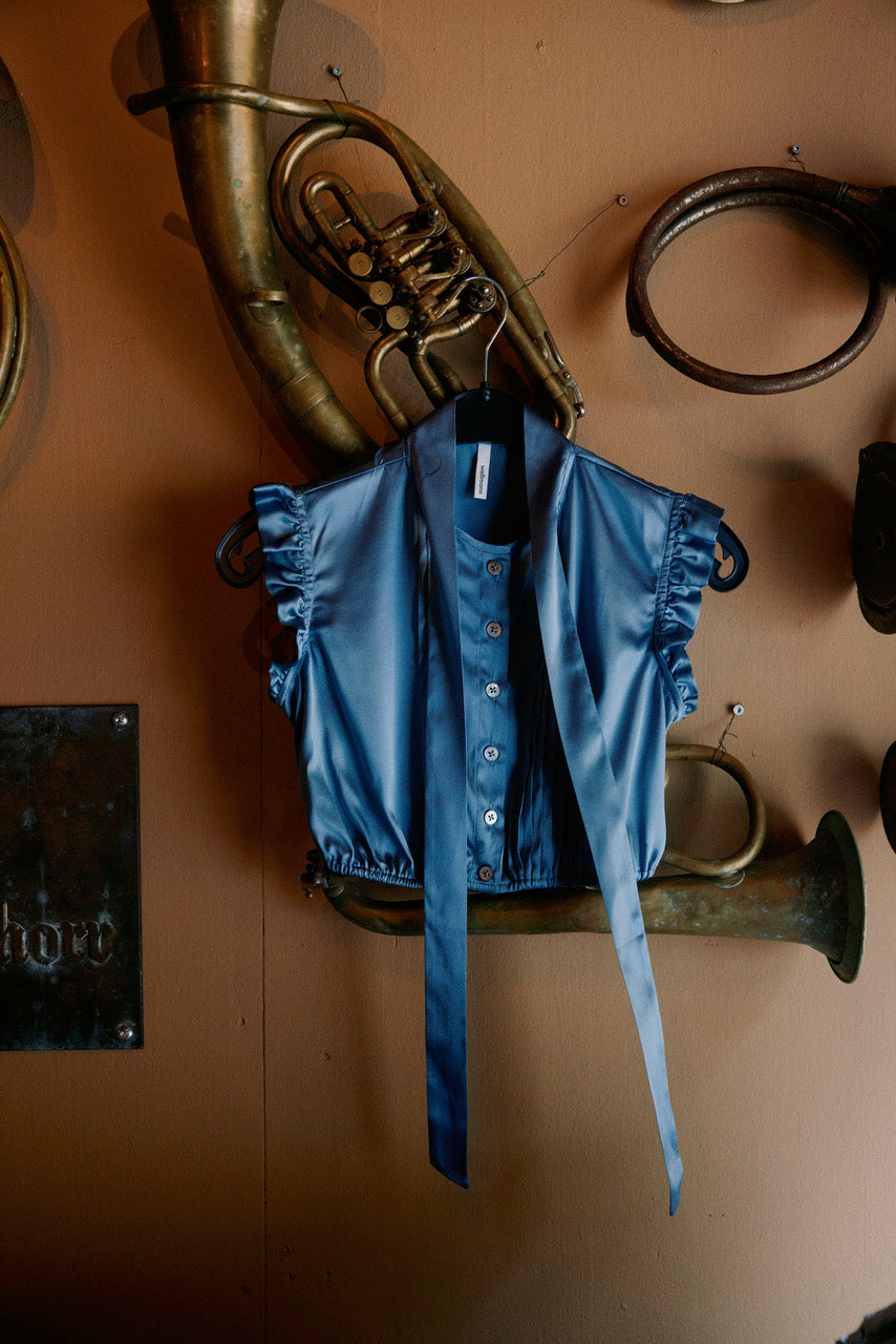 Dirndlbluse Tessa, azurblau