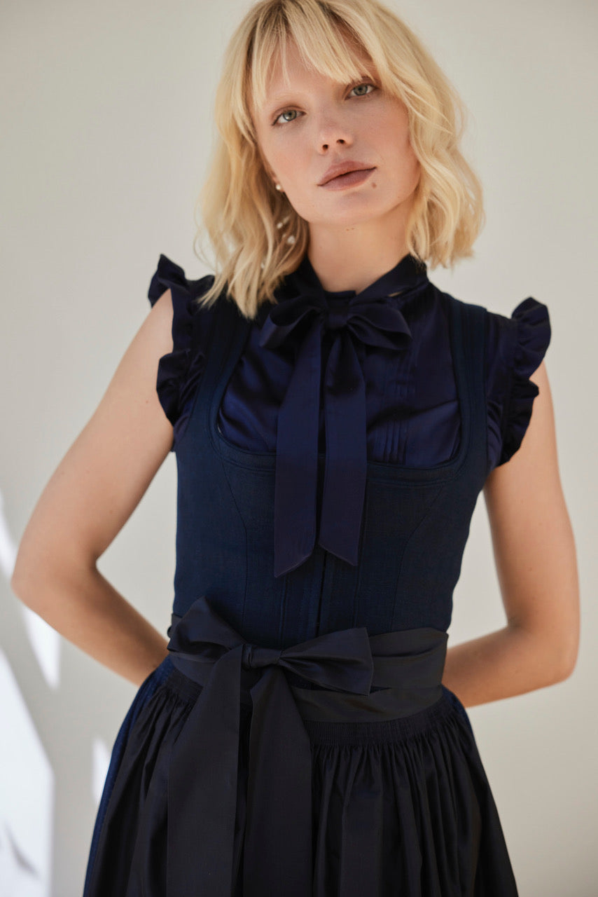 Dirndl Eleonora dunkelblau  Bild 1