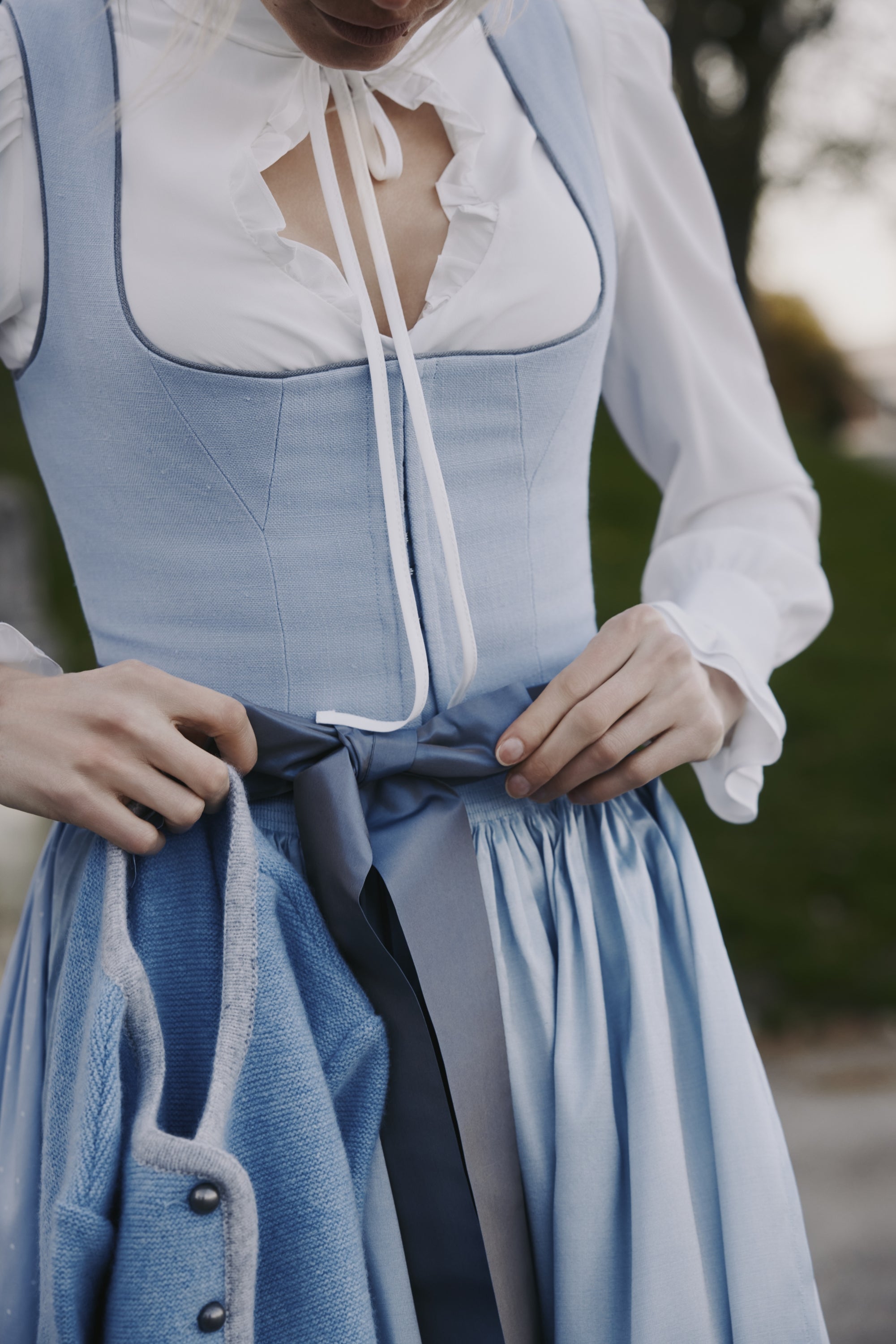 Dirndl Sophie lavendel  Bild 6