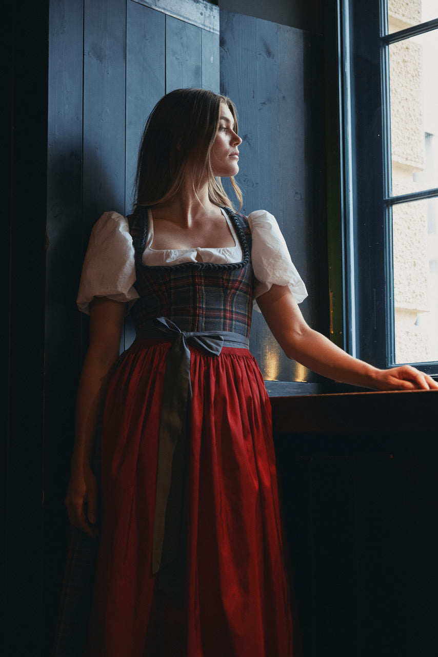 Karo-Dirndl Lena  Bild 3