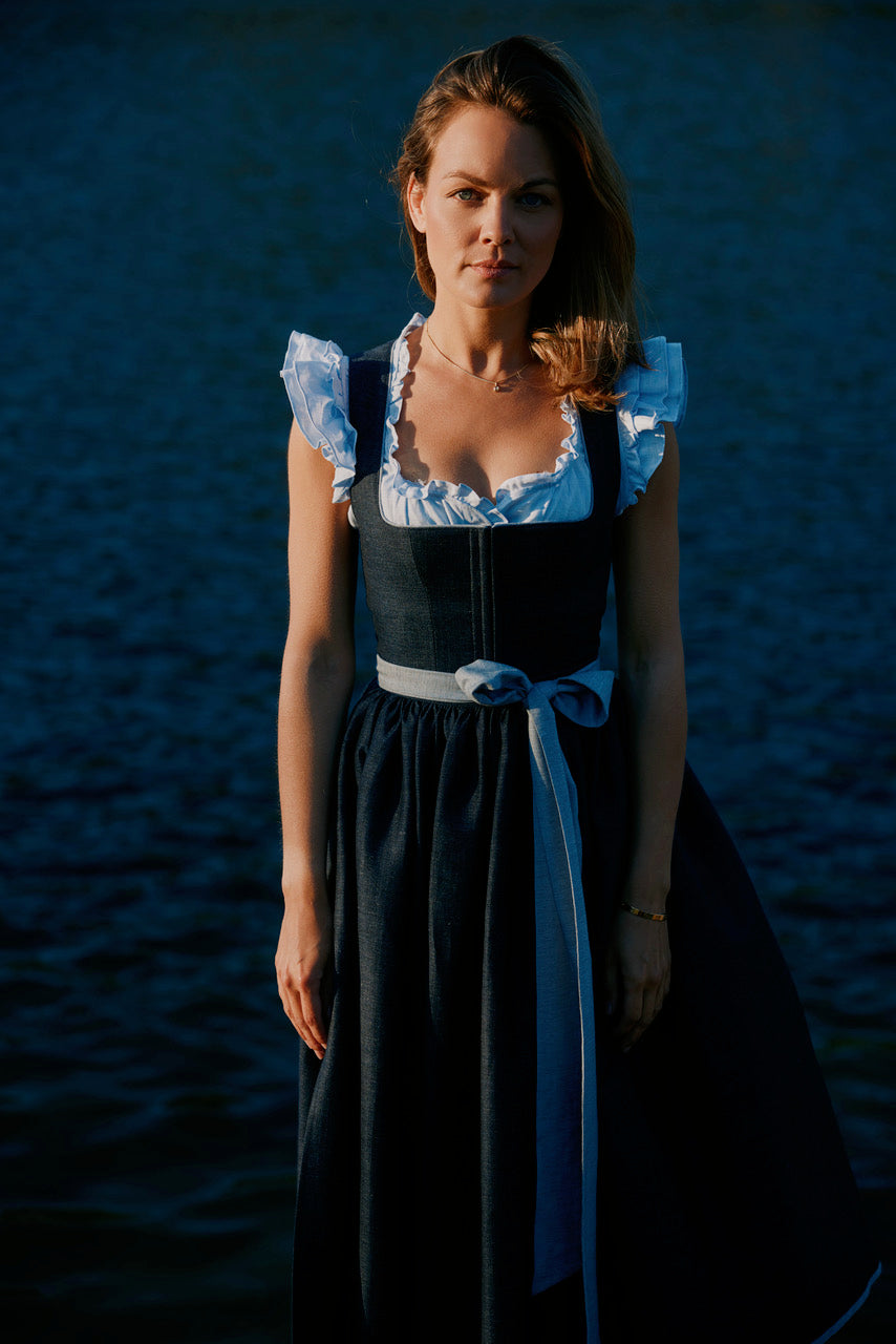 Dirndl Lotte seeblau  Bild 1